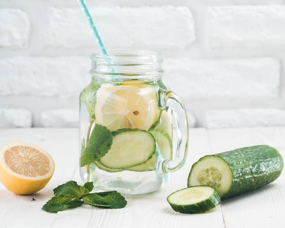 Cucumber mint detox water