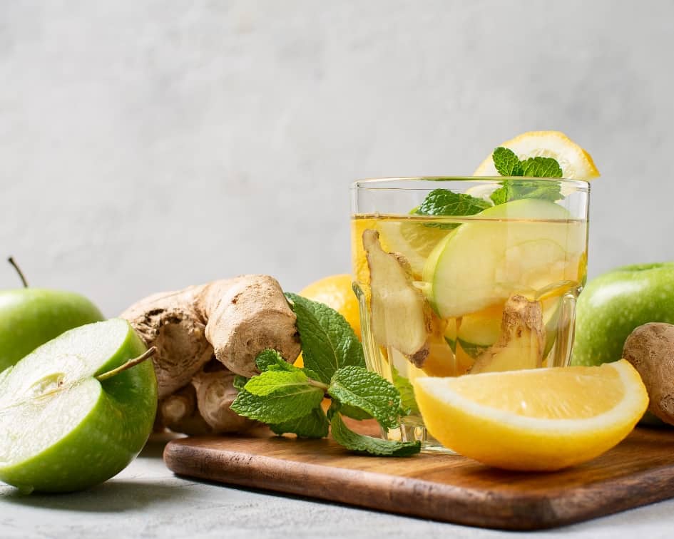 Lemon apple ginger detox water